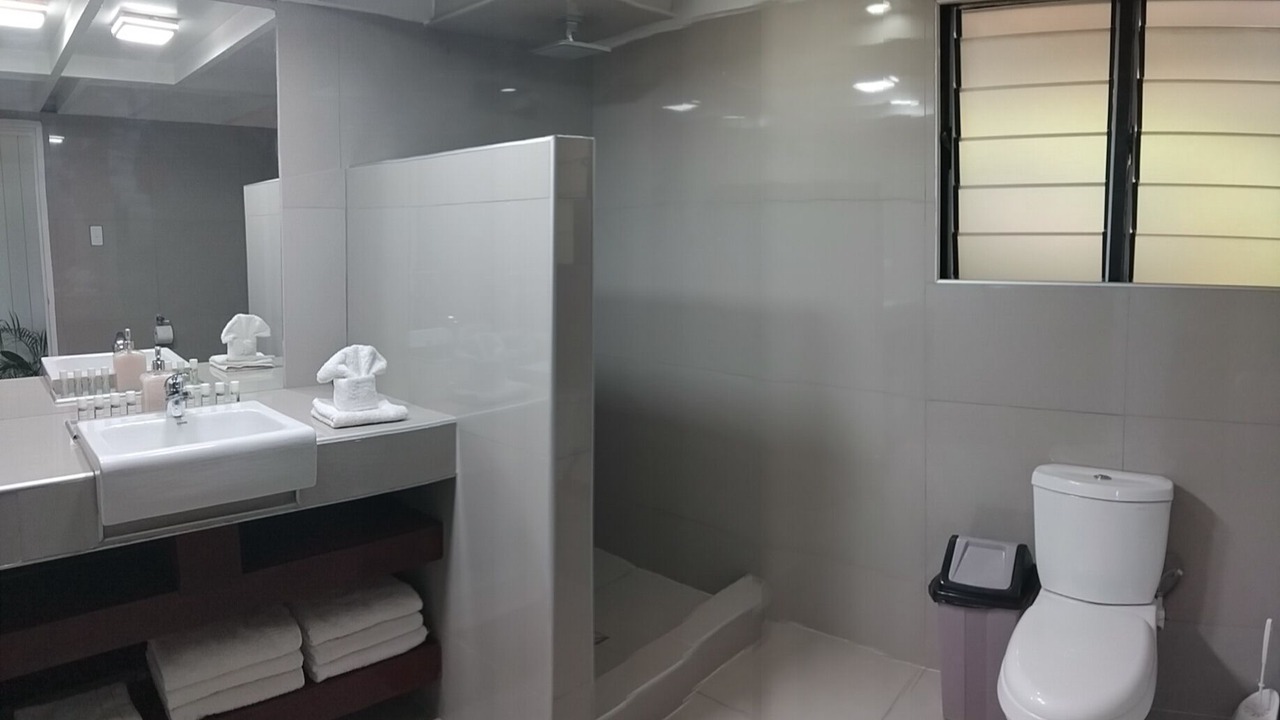 Photo of Bathroom in Sunset Strip