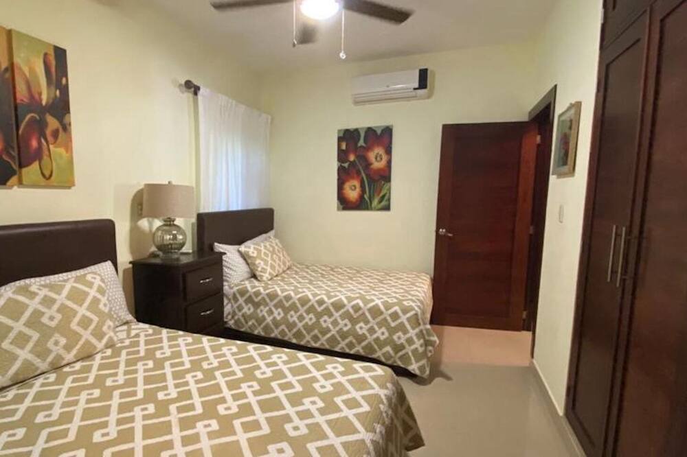 Photo of Bedroom in ProCab