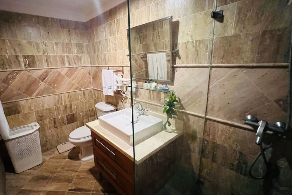 Photo of Bathroom in La Iglesia