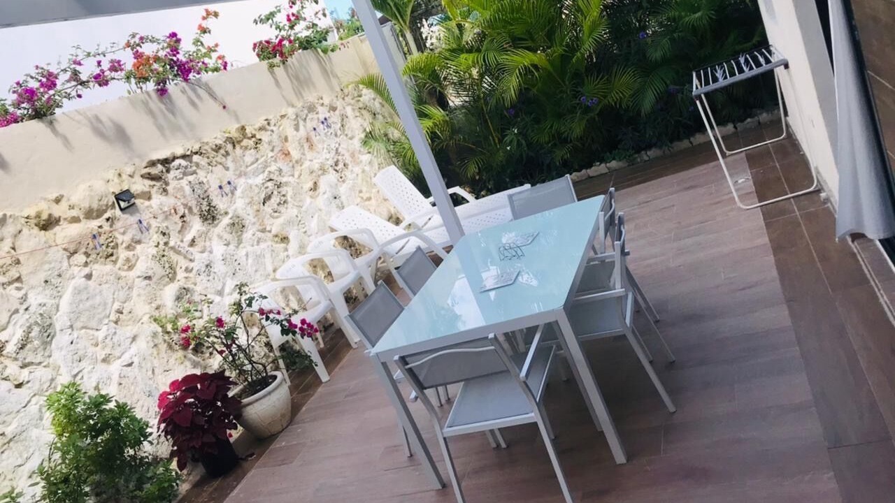 Photo of Patio Balcony in Veron