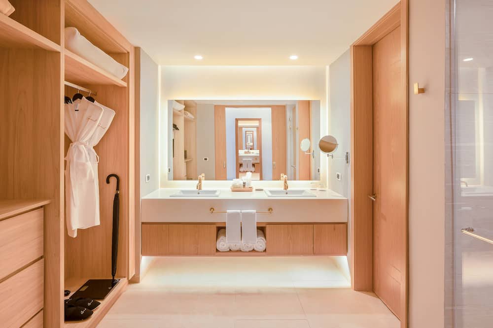 Photo of Bathroom in Miches