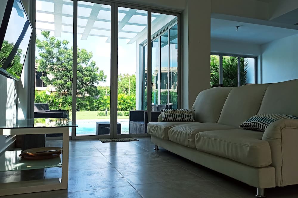 Photo of Livingroom in El Soco