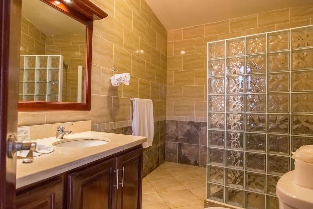 Photo of Bathroom in La Mulata
