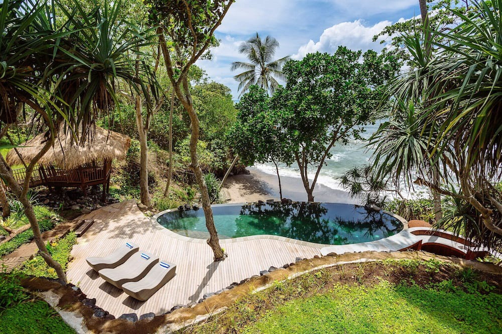Photo of Outdoor in Suraberata