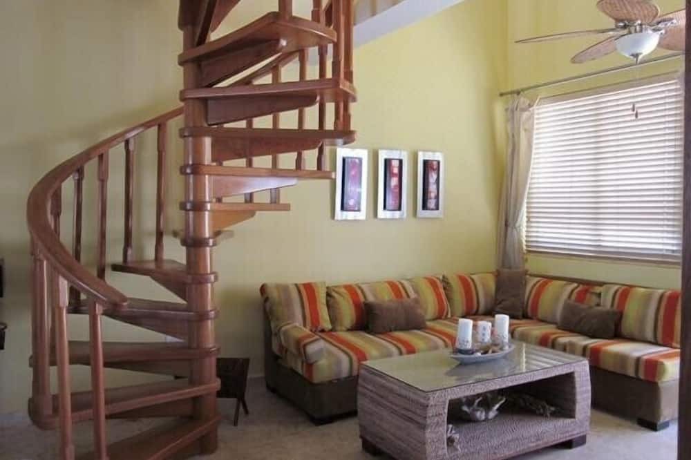 Photo of Patio Balcony in Veron