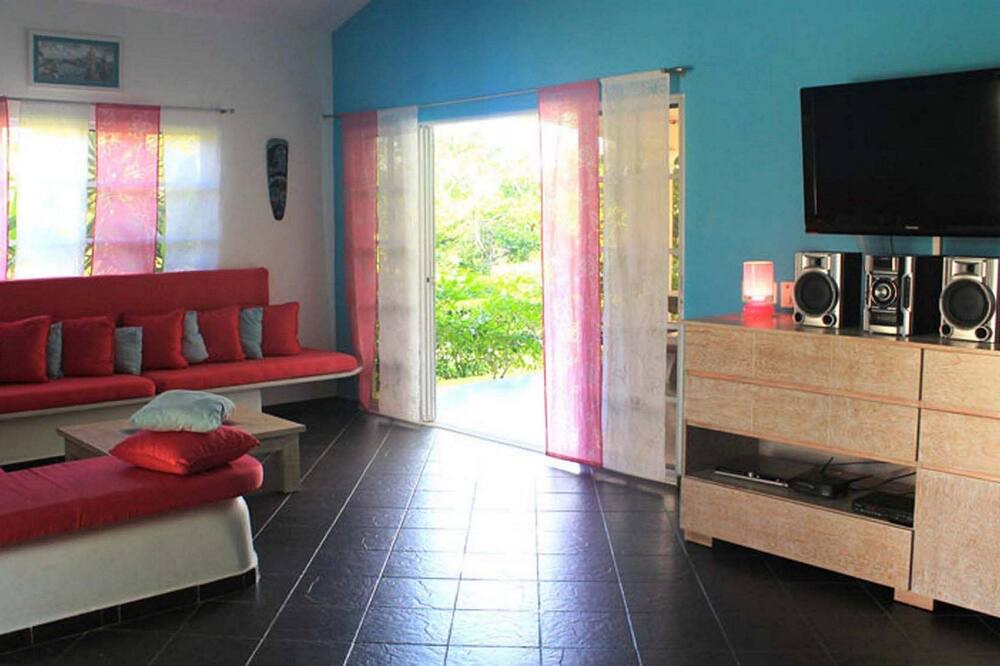 Photo of Livingroom in Urbanizacion Tavarez