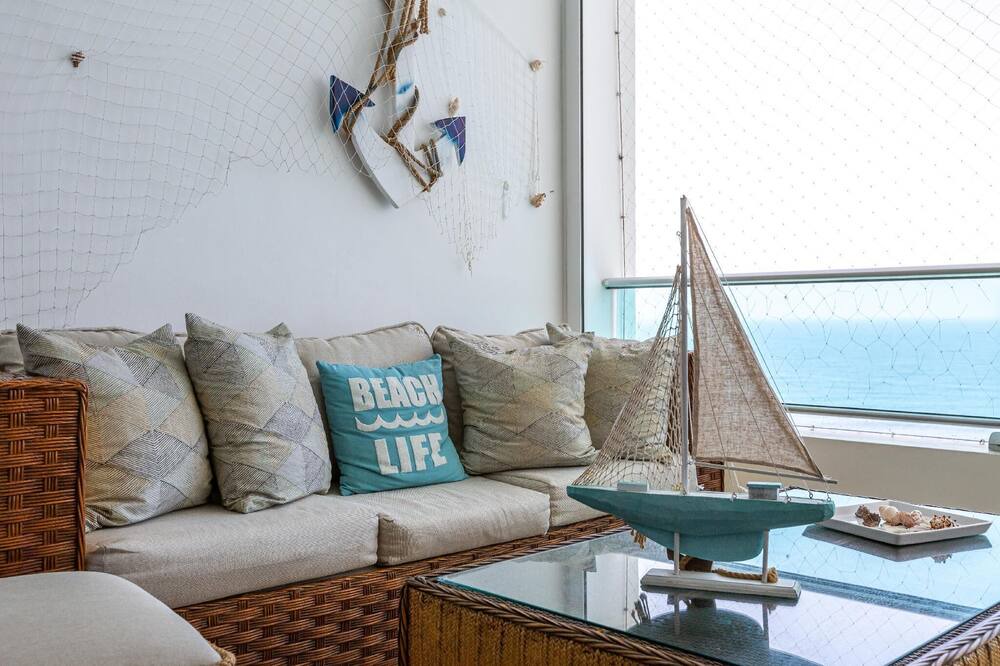 Photo of Livingroom in Villas Del Mar