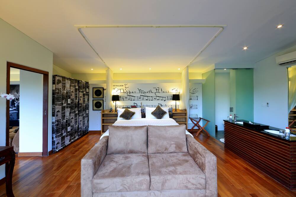 Photo of Bedroom in Drupadi
