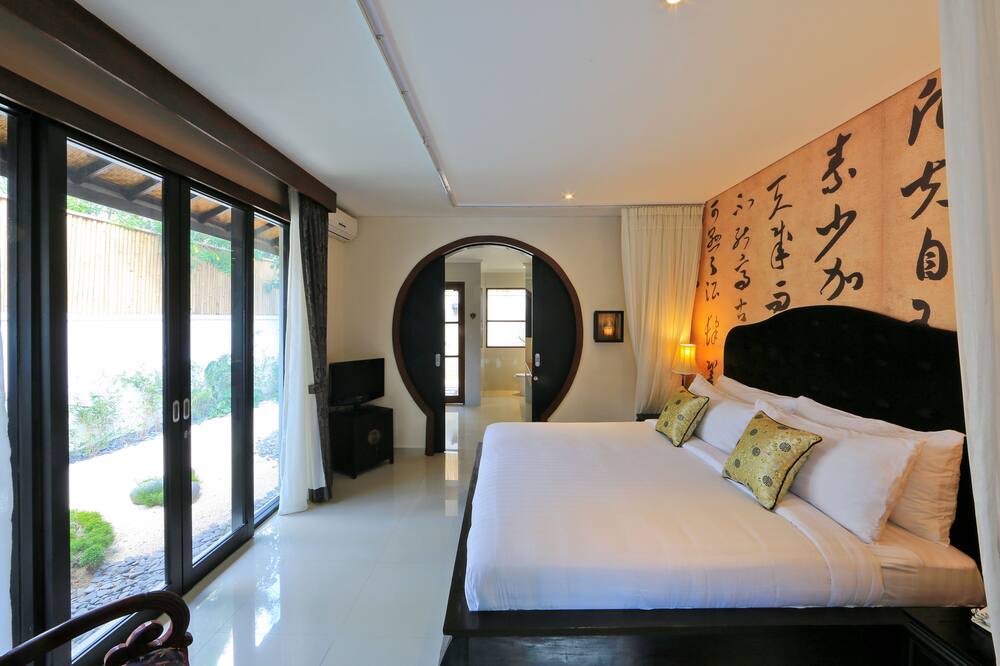 Photo of Bedroom in Drupadi
