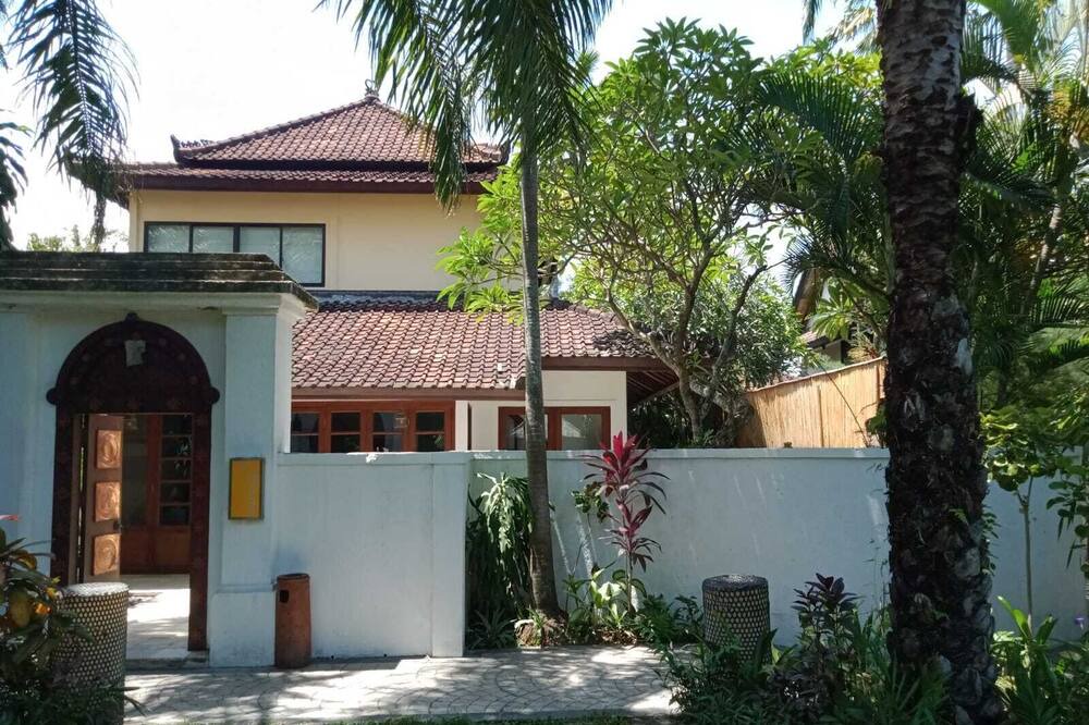Photo of Patio Balcony in Drupadi