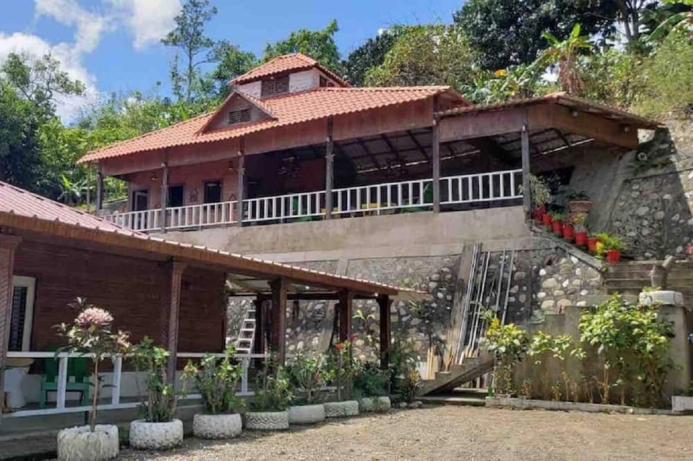 Photo of Outdoor in Guananico