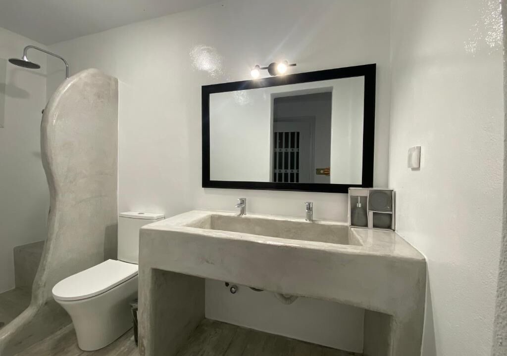Photo of Bathroom in Agia Anna