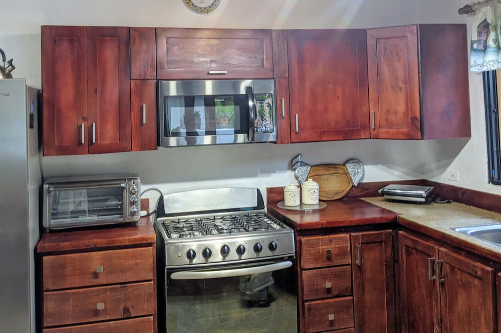 Photo of Kitchen in La Vega Province