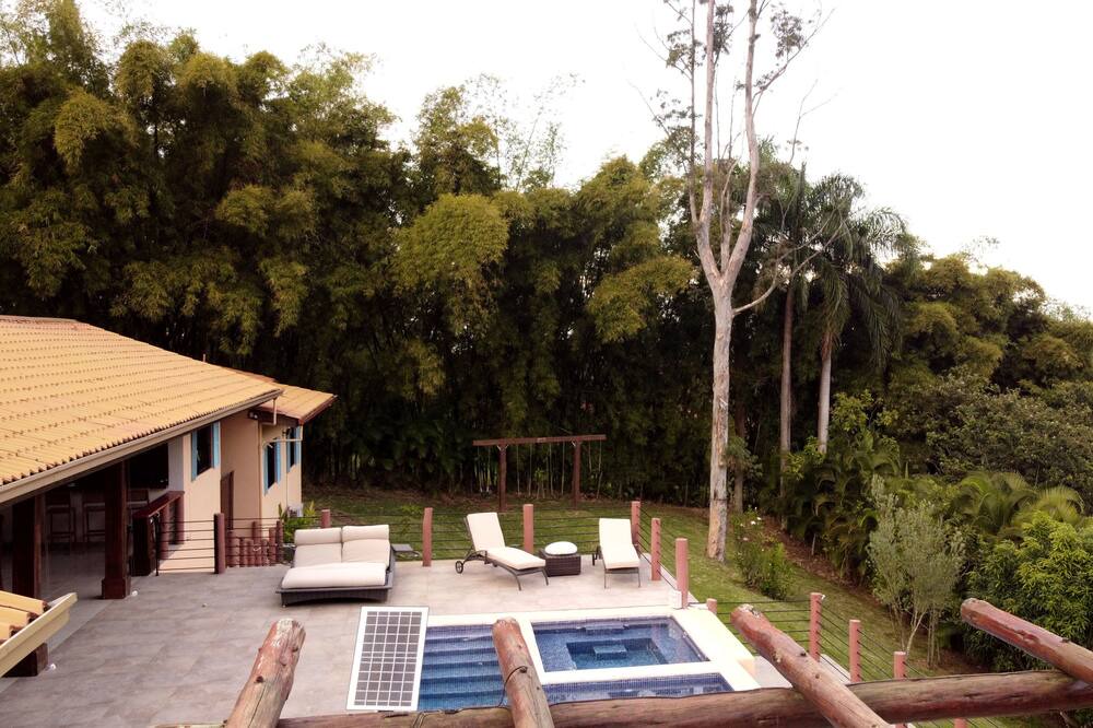 Photo of Patio Balcony in La Vega Province