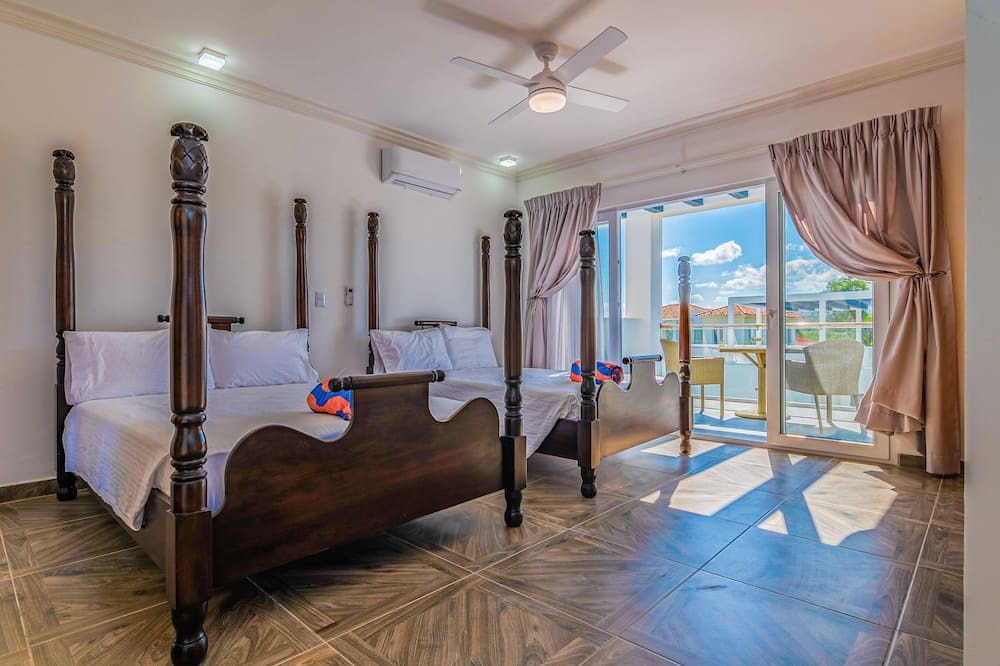 Photo of Bedroom in Los Cerros