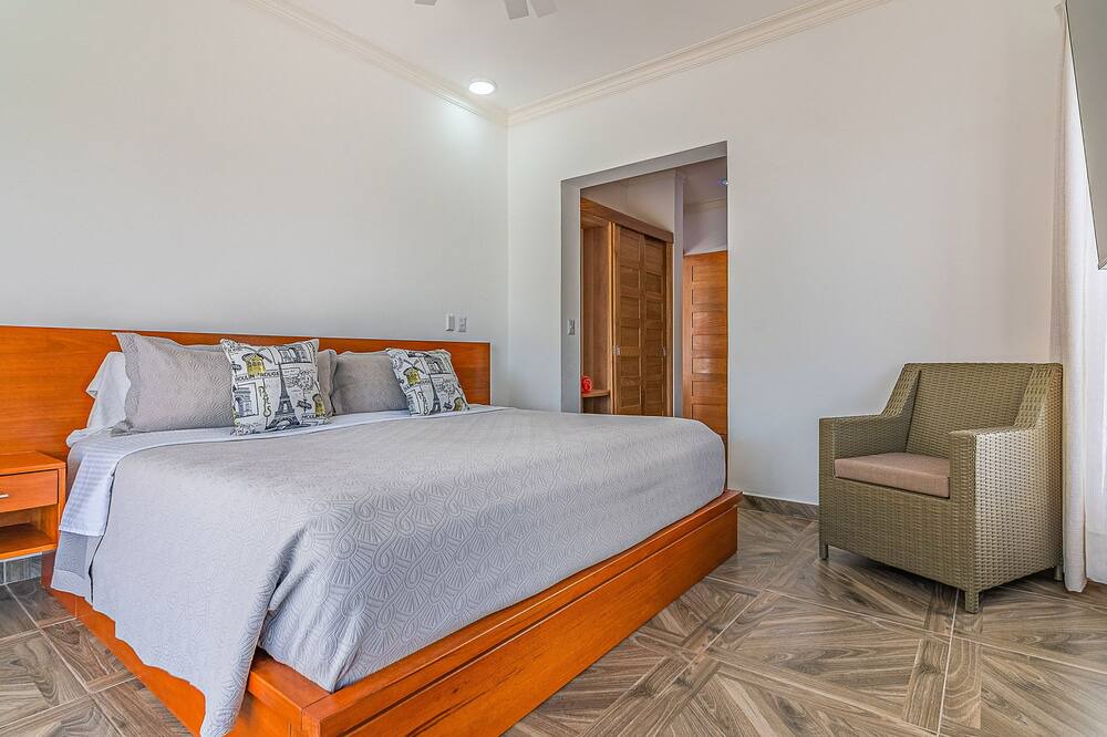 Photo of Bedroom in Los Cerros