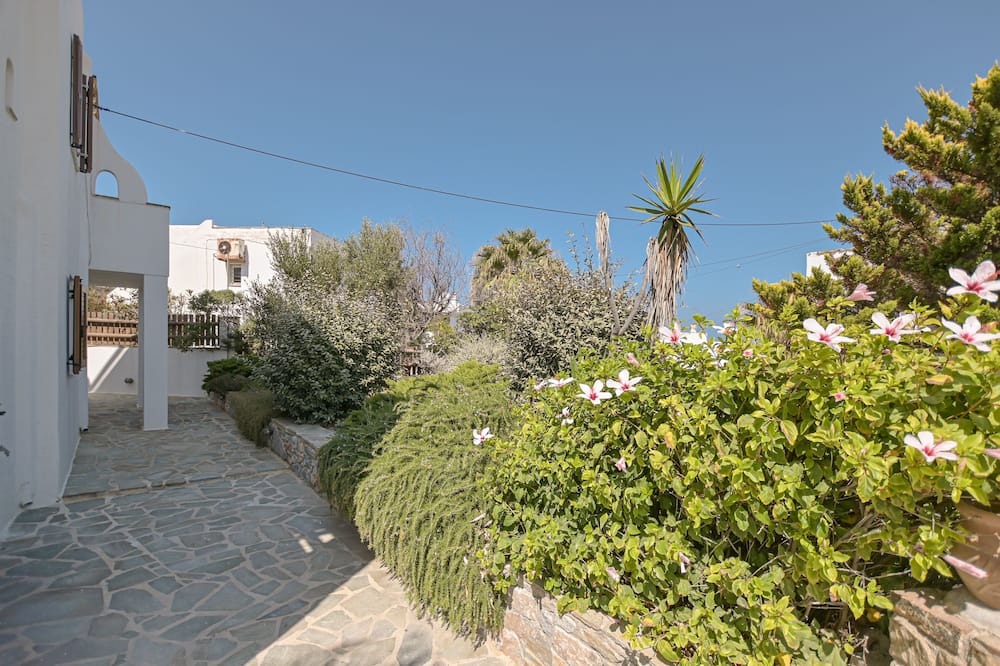 Photo of Outdoor in Stelida