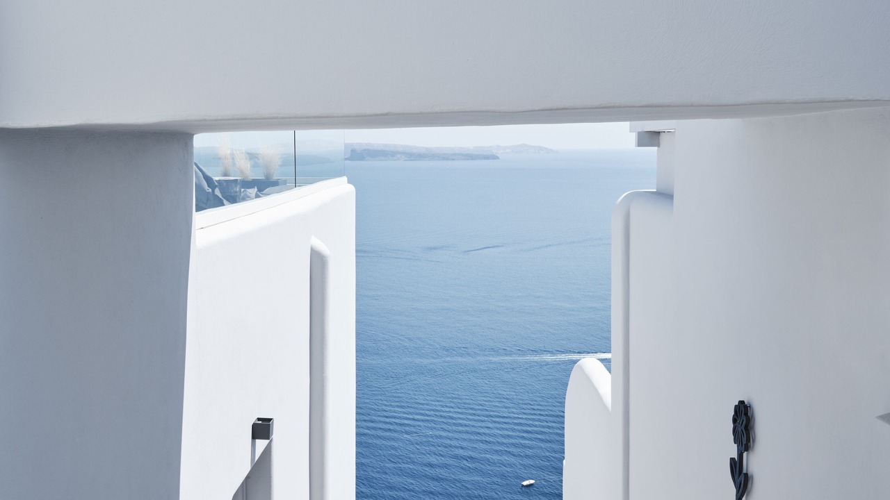 Photo of Bedroom in Oia