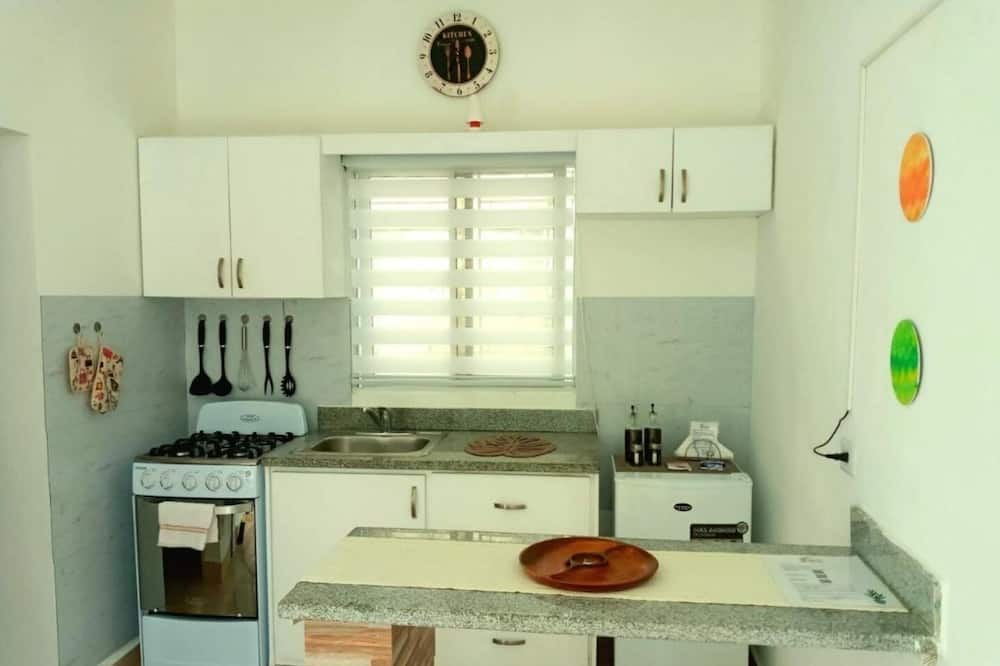 Photo of Kitchen in Veron
