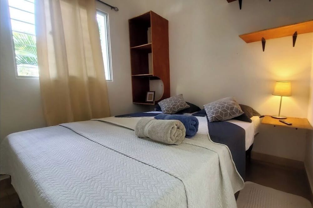 Photo of Bedroom in Veron