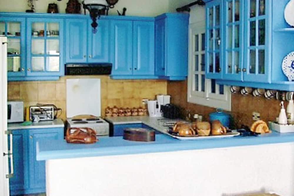 Photo of Kitchen in Evreti