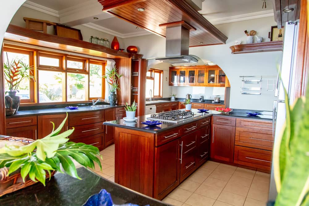 Photo of Kitchen in Glacis