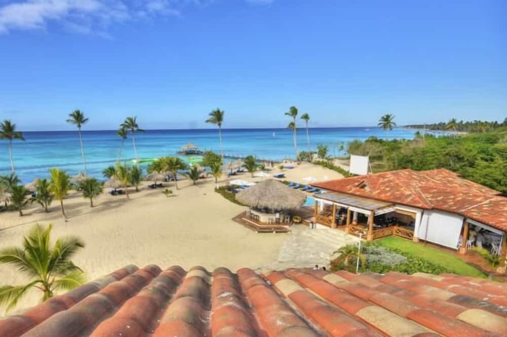 Photo of Others in Dominicus