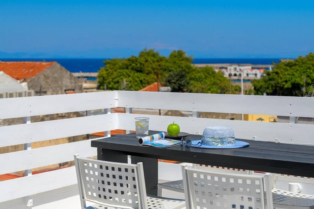 Photo of Patio Balcony in Rhodes Old Town