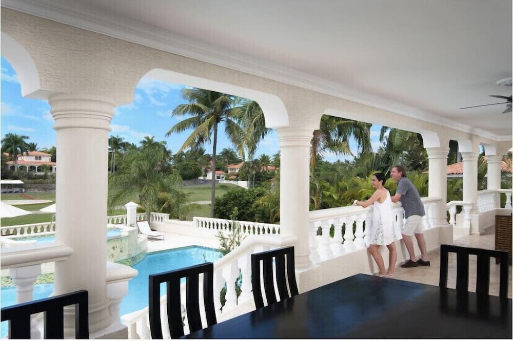Photo of Outdoor in Los Maestros