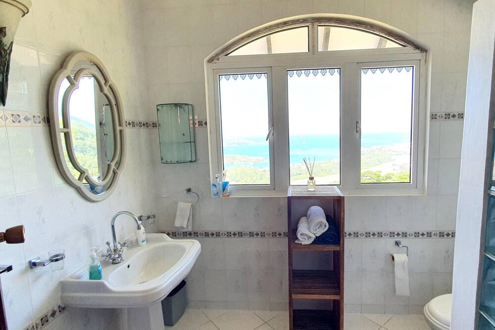 Photo of Bathroom in Zig Zag Ward
