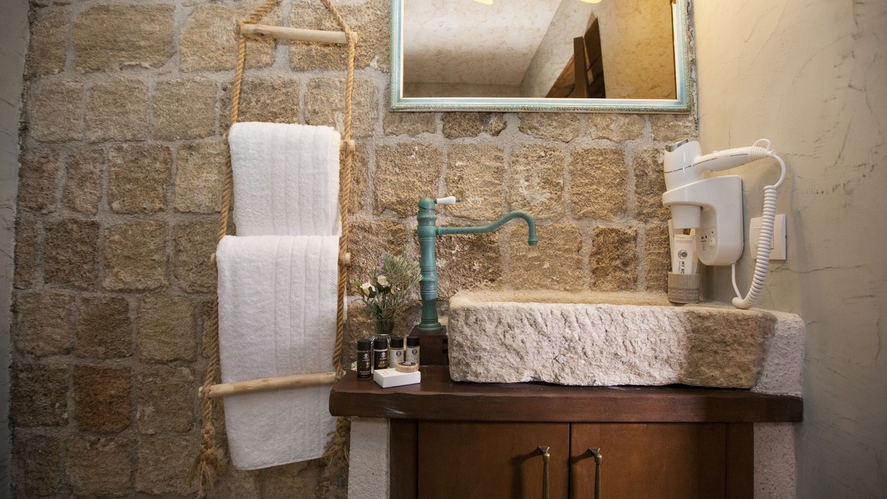 Photo of Bathroom in Rhodes Old Town
