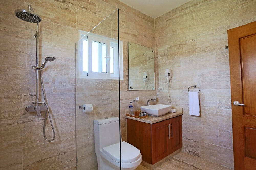 Photo of Bathroom in Playa Chiquita