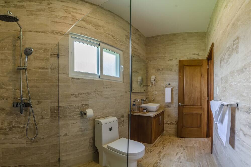 Photo of Bathroom in Playa Chiquita