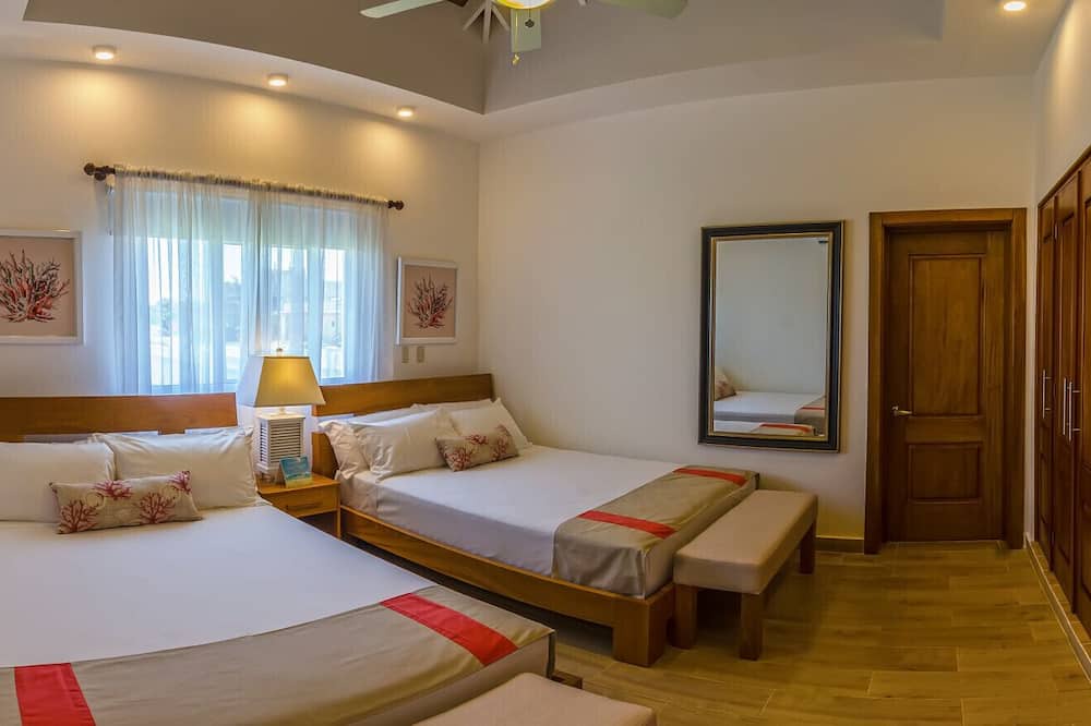 Photo of Bedroom in Playa Chiquita