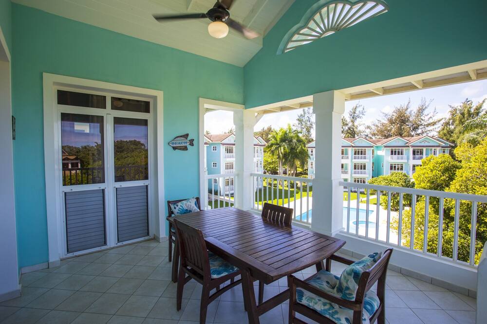 Photo of Patio Balcony in Los Brazos