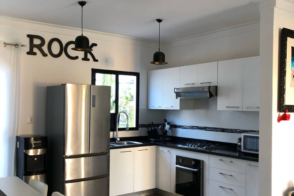 Photo of Kitchen in Veron