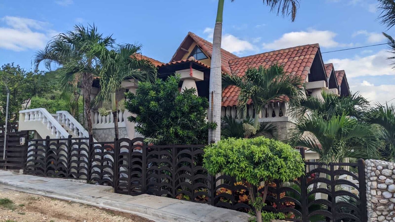 Photo of Outdoor in Enriquillo