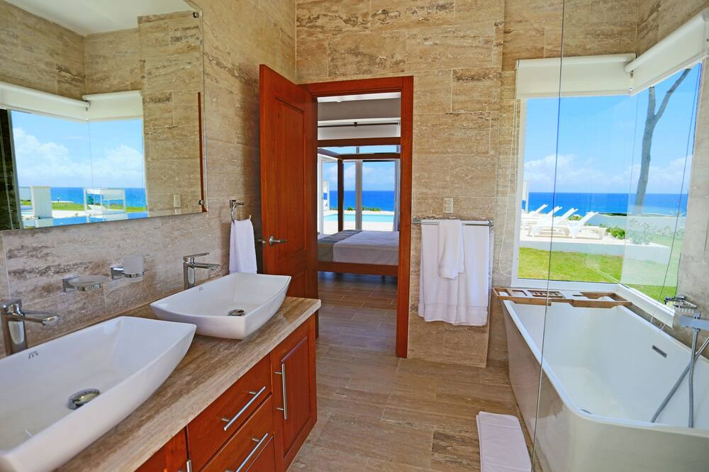 Photo of Bathroom in Los Brazos