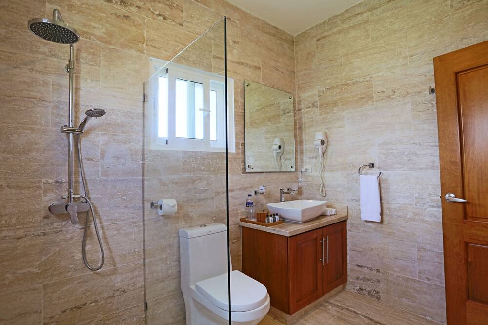 Photo of Bathroom in Los Brazos