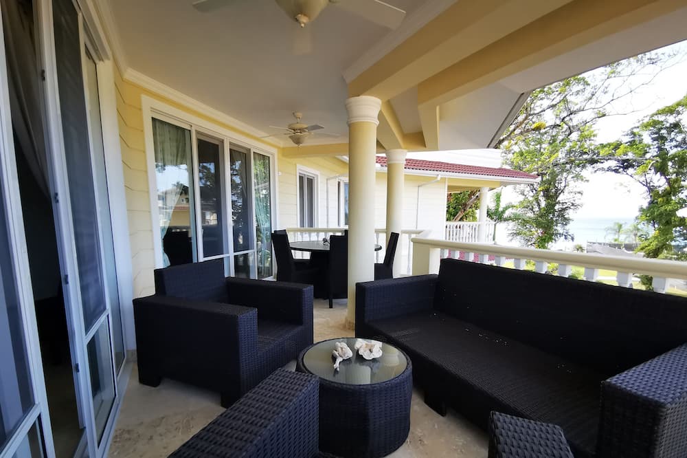 Photo of Patio Balcony in El Batey