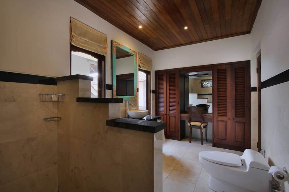 Photo of Bathroom in Pengosekan