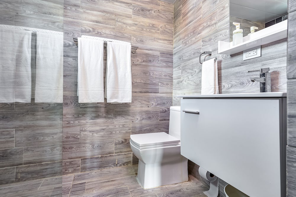 Photo of Bathroom in Lope De Vega