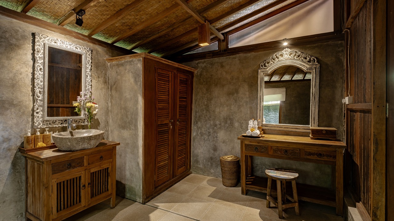 Photo of Bathroom in Kedewatan