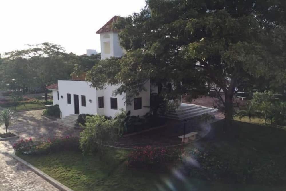Photo of Outdoor in Dominicus