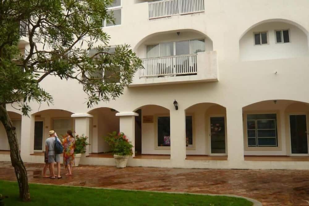 Photo of Outdoor in Dominicus
