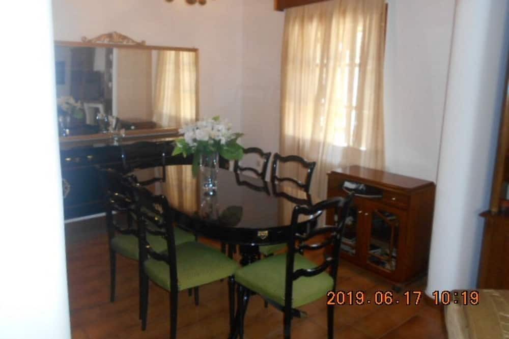 Photo of Kitchen in Aliartos
