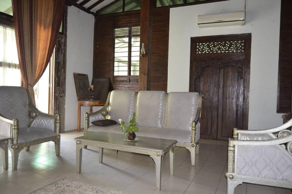 Photo of Livingroom in Tanjungbenoa