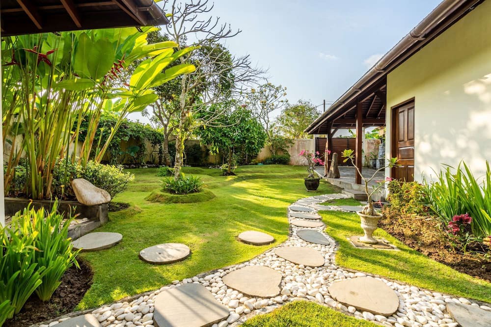 Photo of Outdoor in Suraberata