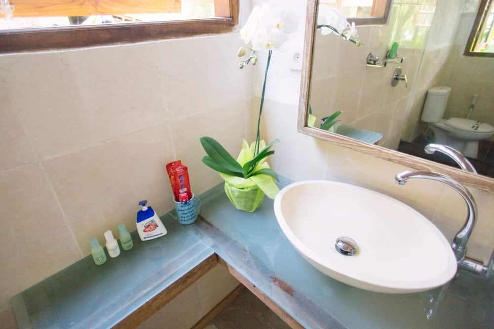 Photo of Bathroom in Pecatu