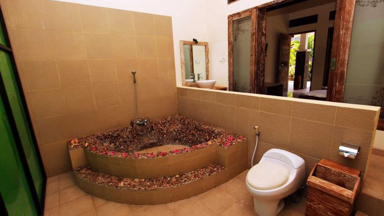 Photo of Bathroom in Kalibukbuk